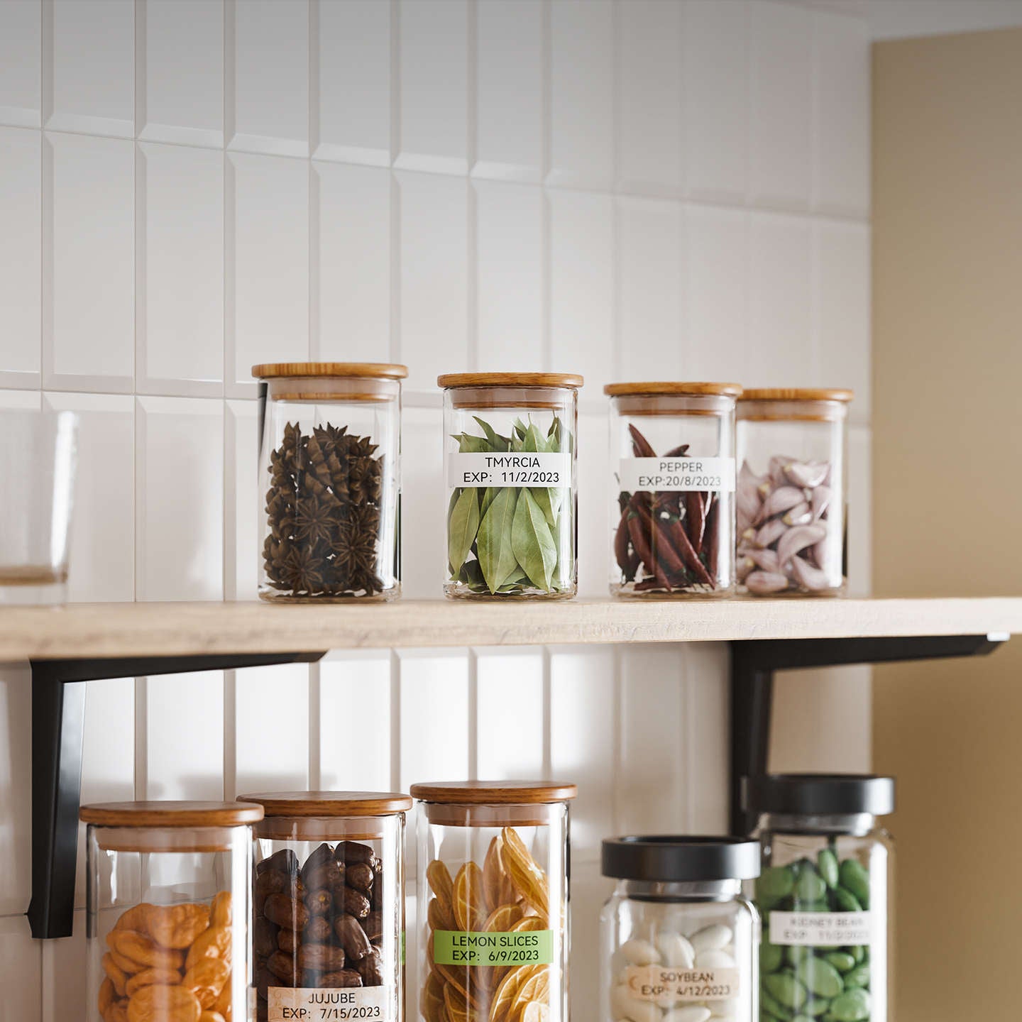 Label Jars of Food